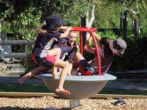 TIPI CAROUSEL WITH TOP BRACE