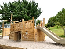 Platinum Pirate Ship