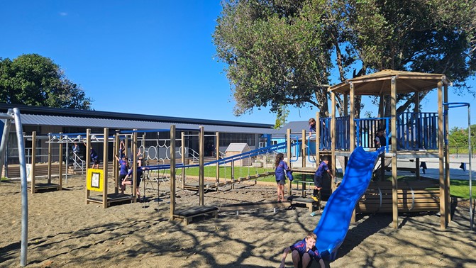 Nuhaka School